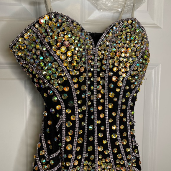 Prom dress - Picture 10 of 16